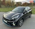 Черный Киа Niro, объемом двигателя 0 л и пробегом 121 тыс. км за 18999 $, фото 1 на Automoto.ua