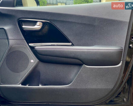 Черный Киа Niro, объемом двигателя 0 л и пробегом 80 тыс. км за 21899 $, фото 35 на Automoto.ua