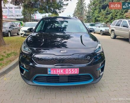 Чорний Кіа Niro, об'ємом двигуна 0 л та пробігом 87 тис. км за 19500 $, фото 3 на Automoto.ua