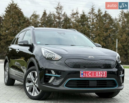 Черный Киа Niro, объемом двигателя 0 л и пробегом 80 тыс. км за 19650 $, фото 126 на Automoto.ua