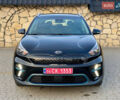 Чорний Кіа Niro, об'ємом двигуна 0 л та пробігом 67 тис. км за 20999 $, фото 3 на Automoto.ua