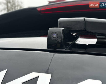 Черный Киа Niro, объемом двигателя 0 л и пробегом 88 тыс. км за 22000 $, фото 39 на Automoto.ua