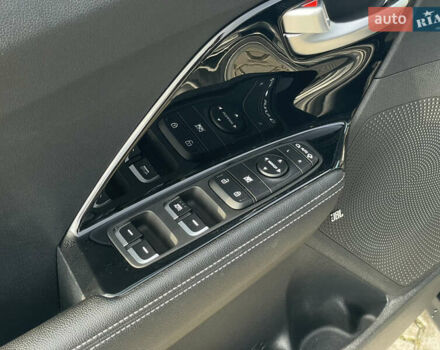 Черный Киа Niro, объемом двигателя 0 л и пробегом 61 тыс. км за 22999 $, фото 43 на Automoto.ua