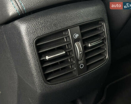 Черный Киа Niro, объемом двигателя 0 л и пробегом 62 тыс. км за 21999 $, фото 23 на Automoto.ua