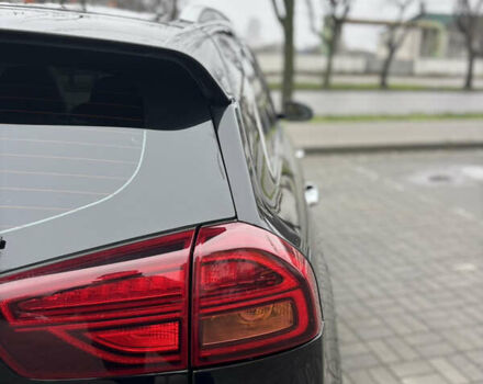 Чорний Кіа Niro, об'ємом двигуна 0 л та пробігом 93 тис. км за 18900 $, фото 11 на Automoto.ua