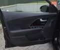 Чорний Кіа Niro, об'ємом двигуна 0 л та пробігом 141 тис. км за 18999 $, фото 19 на Automoto.ua