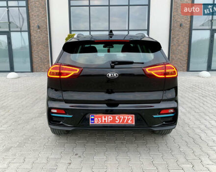 Черный Киа Niro, объемом двигателя 0 л и пробегом 94 тыс. км за 17900 $, фото 81 на Automoto.ua