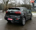 Чорний Кіа Niro, об'ємом двигуна 0 л та пробігом 78 тис. км за 19300 $, фото 4 на Automoto.ua