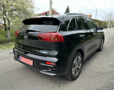 Чорний Кіа Niro, об'ємом двигуна 0 л та пробігом 34 тис. км за 25900 $, фото 13 на Automoto.ua