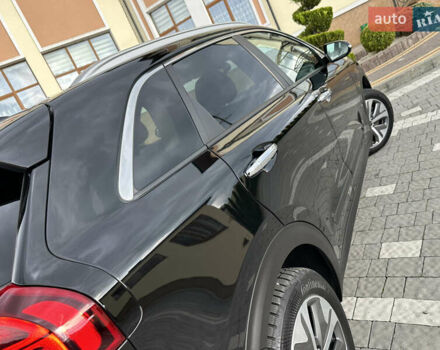 Чорний Кіа Niro, об'ємом двигуна 0 л та пробігом 51 тис. км за 21500 $, фото 44 на Automoto.ua
