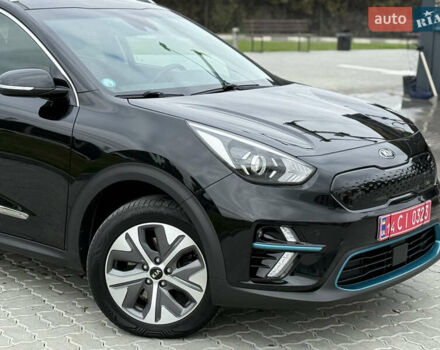 Черный Киа Niro, объемом двигателя 0 л и пробегом 80 тыс. км за 19650 $, фото 139 на Automoto.ua