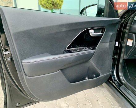 Черный Киа Niro, объемом двигателя 0 л и пробегом 94 тыс. км за 17900 $, фото 44 на Automoto.ua