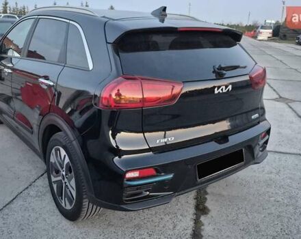 Черный Киа Niro, объемом двигателя 0 л и пробегом 130 тыс. км за 19999 $, фото 2 на Automoto.ua