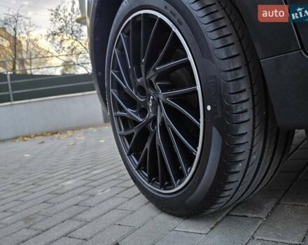 Чорний Кіа Niro, об'ємом двигуна 0 л та пробігом 141 тис. км за 18999 $, фото 17 на Automoto.ua