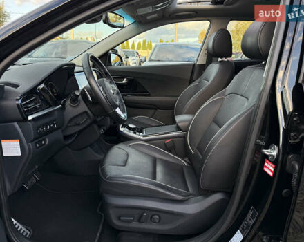 Черный Киа Niro, объемом двигателя 0 л и пробегом 88 тыс. км за 23900 $, фото 43 на Automoto.ua