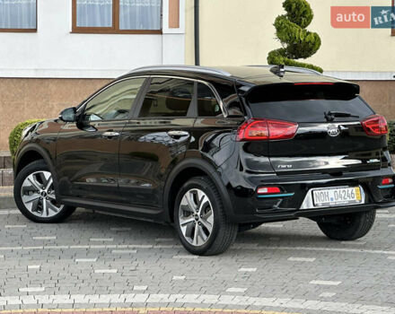 Чорний Кіа Niro, об'ємом двигуна 0 л та пробігом 51 тис. км за 21500 $, фото 29 на Automoto.ua