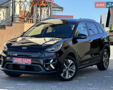 Черный Киа Niro, объемом двигателя 0 л и пробегом 127 тыс. км за 19750 $, фото 9 на Automoto.ua