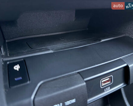 Черный Киа Niro, объемом двигателя 0 л и пробегом 88 тыс. км за 23900 $, фото 75 на Automoto.ua