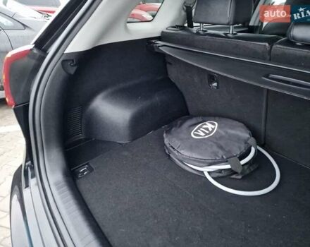 Черный Киа Niro, объемом двигателя 0 л и пробегом 65 тыс. км за 20800 $, фото 53 на Automoto.ua
