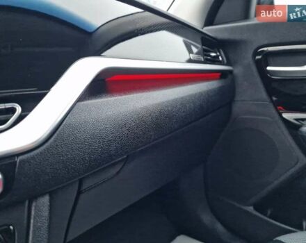 Черный Киа Niro, объемом двигателя 0 л и пробегом 65 тыс. км за 20800 $, фото 32 на Automoto.ua