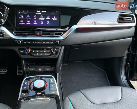 Черный Киа Niro, объемом двигателя 0 л и пробегом 60 тыс. км за 22799 $, фото 64 на Automoto.ua
