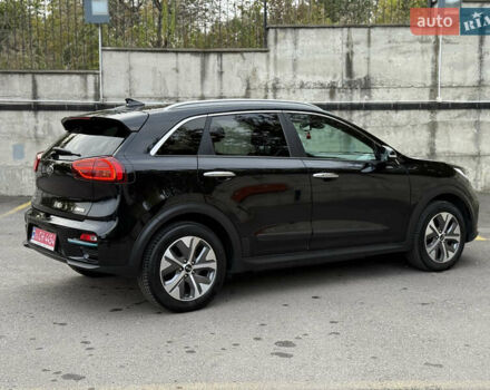 Черный Киа Niro, объемом двигателя 0 л и пробегом 80 тыс. км за 21899 $, фото 18 на Automoto.ua