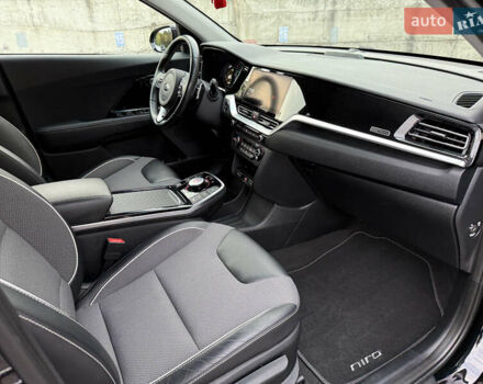 Черный Киа Niro, объемом двигателя 0 л и пробегом 80 тыс. км за 21899 $, фото 27 на Automoto.ua