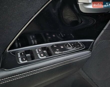 Черный Киа Niro, объемом двигателя 0 л и пробегом 148 тыс. км за 17699 $, фото 21 на Automoto.ua