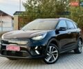 Черный Киа Niro, объемом двигателя 0 л и пробегом 89 тыс. км за 19350 $, фото 1 на Automoto.ua
