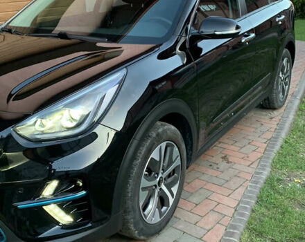 Черный Киа Niro, объемом двигателя 0 л и пробегом 60 тыс. км за 22799 $, фото 23 на Automoto.ua