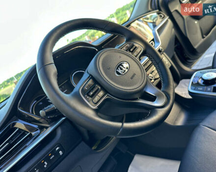 Черный Киа Niro, объемом двигателя 0 л и пробегом 127 тыс. км за 19750 $, фото 42 на Automoto.ua