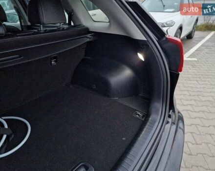 Черный Киа Niro, объемом двигателя 0 л и пробегом 65 тыс. км за 20800 $, фото 54 на Automoto.ua