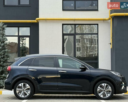 Черный Киа Niro, объемом двигателя 0 л и пробегом 109 тыс. км за 19900 $, фото 8 на Automoto.ua