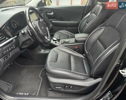 Черный Киа Niro, объемом двигателя 0 л и пробегом 150 тыс. км за 19800 $, фото 27 на Automoto.ua