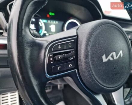 Черный Киа Niro, объемом двигателя 0 л и пробегом 65 тыс. км за 20800 $, фото 28 на Automoto.ua