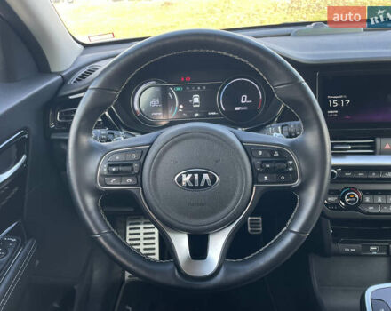 Черный Киа Niro, объемом двигателя 0 л и пробегом 61 тыс. км за 22999 $, фото 28 на Automoto.ua