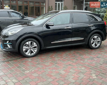 Черный Киа Niro, объемом двигателя 0 л и пробегом 117 тыс. км за 19200 $, фото 10 на Automoto.ua
