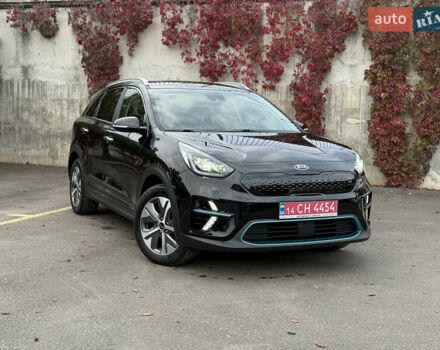 Черный Киа Niro, объемом двигателя 0 л и пробегом 80 тыс. км за 21899 $, фото 6 на Automoto.ua