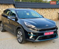 Чорний Кіа Niro, об'ємом двигуна 0 л та пробігом 67 тис. км за 20999 $, фото 5 на Automoto.ua