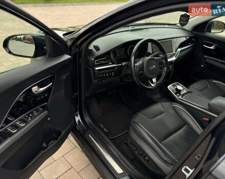 Черный Киа Niro, объемом двигателя 0 л и пробегом 96 тыс. км за 20999 $, фото 28 на Automoto.ua