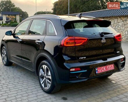 Чорний Кіа Niro, об'ємом двигуна 0 л та пробігом 67 тис. км за 20999 $, фото 16 на Automoto.ua