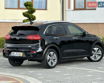 Чорний Кіа Niro, об'ємом двигуна 0 л та пробігом 51 тис. км за 21500 $, фото 40 на Automoto.ua