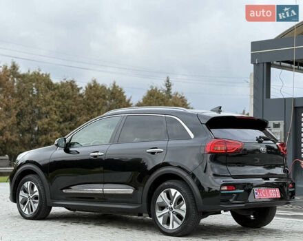 Черный Киа Niro, объемом двигателя 0 л и пробегом 80 тыс. км за 19890 $, фото 173 на Automoto.ua