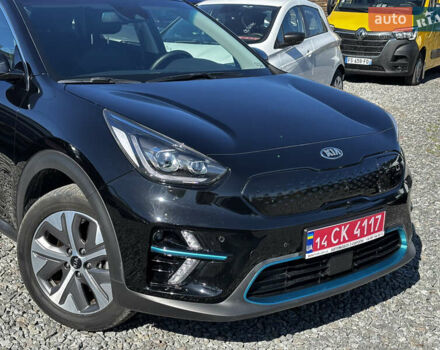 Черный Киа Niro, объемом двигателя 0 л и пробегом 59 тыс. км за 23900 $, фото 3 на Automoto.ua