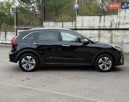 Черный Киа Niro, объемом двигателя 0 л и пробегом 80 тыс. км за 21850 $, фото 19 на Automoto.ua