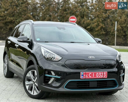 Черный Киа Niro, объемом двигателя 0 л и пробегом 80 тыс. км за 19890 $, фото 118 на Automoto.ua