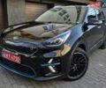 Чорний Кіа Niro, об'ємом двигуна 0 л та пробігом 141 тис. км за 18999 $, фото 1 на Automoto.ua
