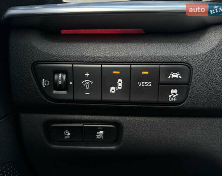 Черный Киа Niro, объемом двигателя 0 л и пробегом 88 тыс. км за 23900 $, фото 46 на Automoto.ua