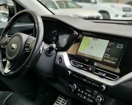 Черный Киа Niro, объемом двигателя 0 л и пробегом 138 тыс. км за 18999 $, фото 12 на Automoto.ua