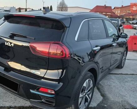 Черный Киа Niro, объемом двигателя 0 л и пробегом 130 тыс. км за 19999 $, фото 3 на Automoto.ua
